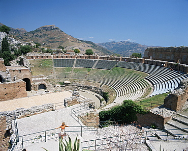 Roman and Greek theatre, Taormina, Sicily, Italy, Europe