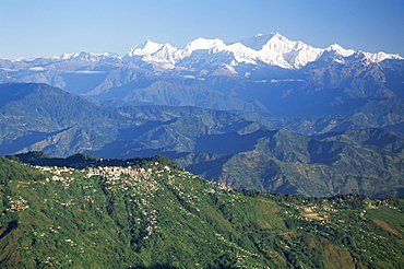 Old British hill station, Darjeeling, West Bengal state, India, Asia