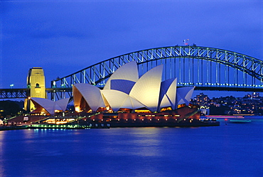 Opera House and Sydney Harbour Bridge, Sydney, New South Wales, Australia