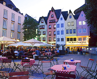 Old town cafes and restaurants, Cologne, Germany *** Local Caption ***