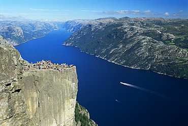 Preikestolen Rock overlooking Lysefjord, near Stavanger, South West Fjords, Norway, Scandinavia, Europe