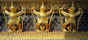 Detail of the exterior of Wat Phra Kaew (Wat Phra Kaeo) (Wat Phra Keo), Temple of the Emerald Buddha, Grand Palace, Bangkok, Thailand, Asia