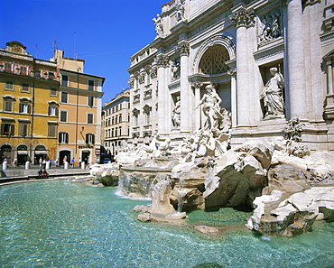 Baroque style, Trevi Fountain (Fontana di Trevi), Rome, Lazio, Italy, Europe