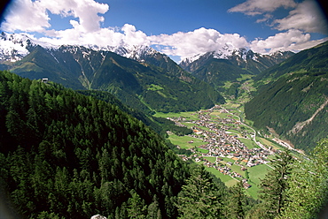 Mayrhofen, Tirol (Tyrol), Austria, Europe