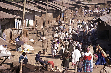 Street market in a village near the airport, Gondar, Ethiopia, Africa