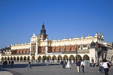 Cloth Hall, Market Square, (Rynek Glowny) Old Town, UNESCO World Heritage Site, Krakow, Poland, Europe