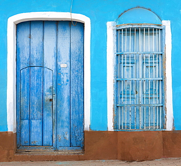 Detail of colourful painted colonial house, Trinidad, UNESCO World Heritage Site, Sancti Spiritus, Cuba, West Indies, Caribbean, Central America