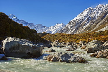 The Hooker River running off Mount Cook (Aoraki) from The Hooker Valley Track, Mount Cook National Park, UNESCO World Heritage Site, Southern Alps, South Island, New Zealand, Pacific