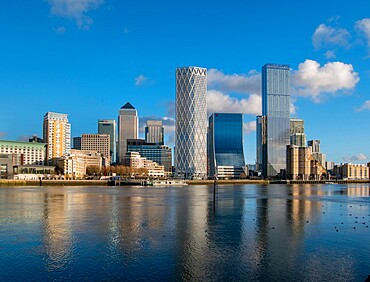 Canary Wharf cityscape, Docklands, London, England, United Kingdom, Europe