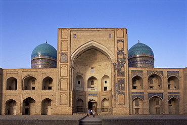 Facade of the Mir-i-Arab madrasah, Bukhara, Uzbekistan, Central Asia, Asia