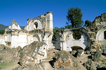 Ruins of the Church of La Recoleccion, destroyed by earthquake in 1715, Antigua, Guatemala, Central America