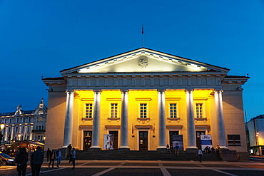 Floodlit neo-classical Town Hall, Old Town, UNESCO World Heritage Site, Vilnius, Lithuania, Europe