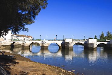 Ponta Romana (Roman Bridge) over River Gilao, Tavira, Algarve, Portugal, Europe