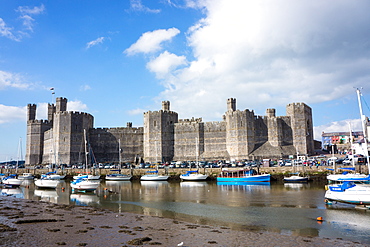 Caernarfon Castle, UNESCO World Heritage Site, Wales, United Kingdom, Europe