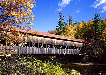 The Albany covered bridge across a river, White Mountains National Forest, New Hampshire, New England, USA 