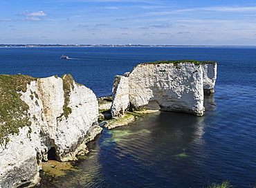 Old Harry Rocks at The Foreland (Handfast Point), Poole Harbour, Isle of Purbeck, Jurassic Coast, UNESCO World Heritage Site, Dorset, England, United Kingdom, Europe