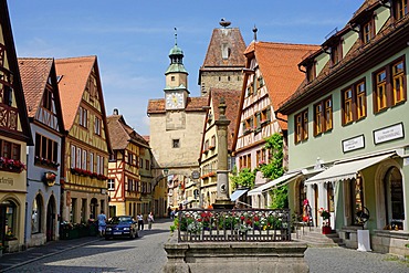 Markus Tower and Roder arch, Rothenburg ob der Tauber, Romantic Road, Franconia, Bavaria, Germany, Europe