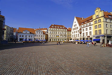 Town Hall Square, The Old Town, Tallinn, Estonia, Europe