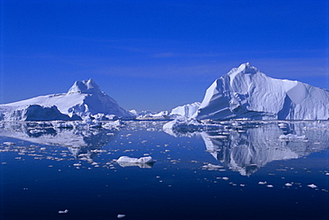 Icebergs from the icefjord, Ilulissat, Disko Bay, Greenland, Polar Regions