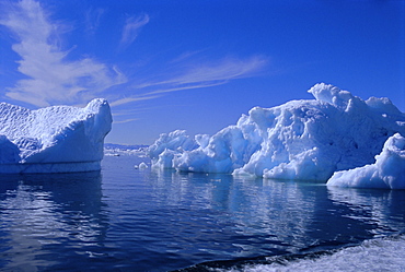 Icebergs from the icefjord, Ilulissat, Disko Bay, Greenland, Polar Regions