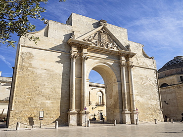 Porta Napoli, Lecce, Puglia, Italy, Europe