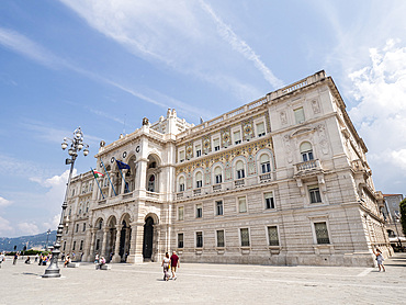 Government Palace, formerly Palace of the Austrian Lieutenancy, Piazza dell'Unita d'Italia, Trieste, Friuli Venezia Giulia, Italy, Europe