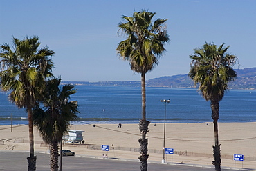 Beach off Pacific Coast Highway, looking towards Mailbu, Santa Monica, California, United States of America, North America