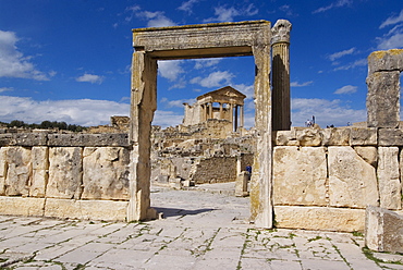 Looking towards the Capitolium (Temple to the three main gods), Roman ruin of Dougga, UNESCO World Heritage Site, Tunisia, North Africa, Africa