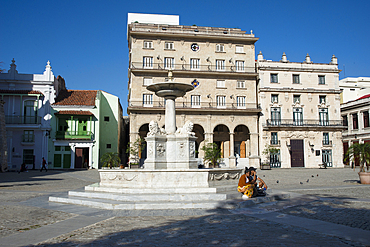 Plaza de San Francisco, UNESCO World Heritage Site, Havana, Cuba, West Indies, Caribbean, Central America