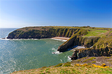 Church Doors Cove, Skrinkle Haven, Pembrokeshire Coast, Wales, United Kingdom, Europe