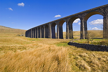 Ribblehead railway viaduct on the Settle to Carlisle rail route, Yorkshire Dales National Park, England, United Kingdom