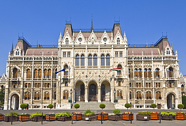 The neo-gothic Hungarian Parliament building front entrance, designed by Imre Steindl, Budapest, Hungary, Europe