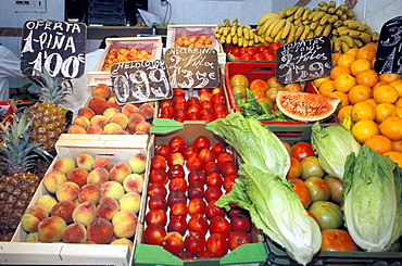 Spain, Andaloucia, Cadiz, The Market, Fruits & Vegetables Stall