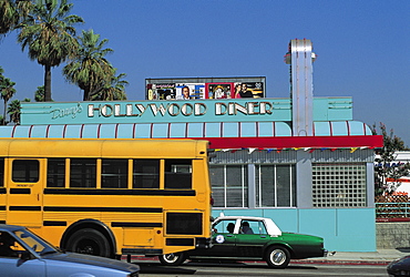 Usa, Los Angeles, Retro Diner & School Bus