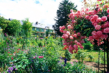 France, Normandie, Eure (27), Giverny, Painter Monet's House And Garden At Spring