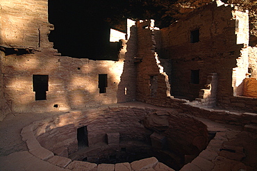 Usa, South West, Colorado, Anasazi Indian Site Of Mesa Verde National Park, Ruins Of Housing 