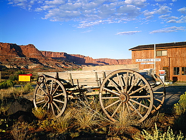 Usa, South West, Utah, Capitol Reef National Park Entrance, Old Cart