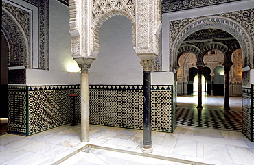 Spain, Andaloucia, Sevilla, Real Alcazar, The Almohade Style Rooms & Patios Built By Pedro The First From 1362