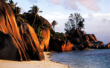 Seychelles, Ladigue, Anse D'argent Rocky Coastline