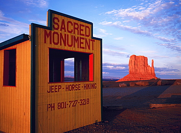 Usa, Utah, Monument Valley Booth Entrance