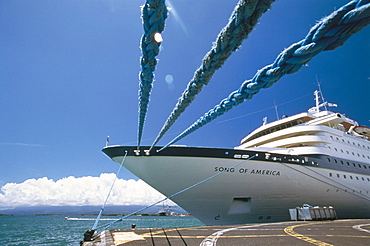 Cruise ship, Guadeloupe, Leeward Islands, Antilles, West Indies, Caribbean, Central America