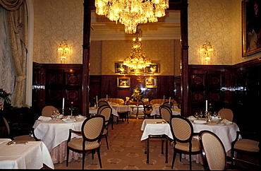 Austria, Vienna, Hotel Sacher Restaurant