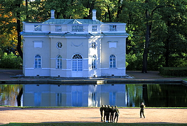 Russia, Saint Petersburg, Tsarskoie Selo (Pushkin) Soldiers Visiting The Park Of Catherine Ii Castle  