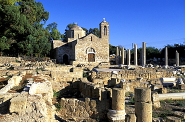 Cyprus, City Of Paphos, The Panayia Chrysopolitissa Church And The Early Christian Basilica Ruins