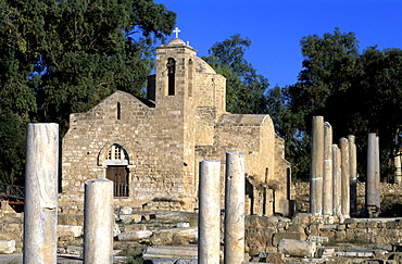 Cyprus, City Of Paphos, The Panayia Chrysopolitissa Church And The Early Christian Basilica Ruins