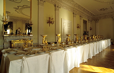 Russia, St-Petersburg, Pavlovsky Palace, The Dining Room