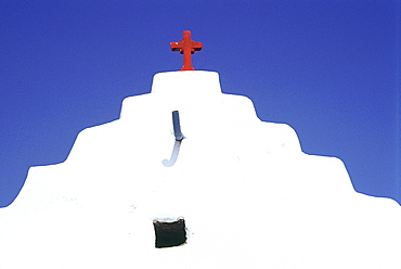 Greece, Cyclades, Santorini Island, Small White Chapel Front On To Pped With Red Cross