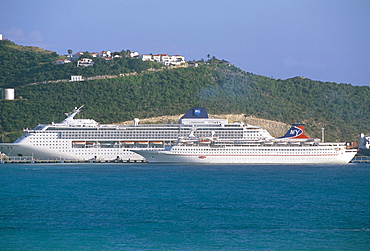 Cruise ship, Marigot, St. Martin, Leeward Islands, West Indies, Caribbean, Central America