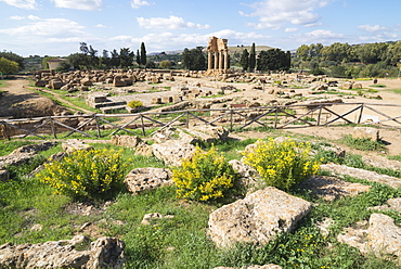 Temple of Castor, Valley of the Temples, Agrigento, UNESCO World Heritage Site, Sicily, Italy, Europe