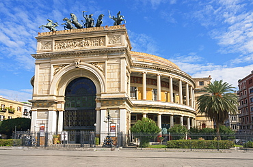 Politeama Theater, Palermo, Sicily, Italy, Europe